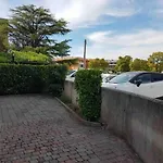 Daire With Terrace & Free Parking - 3 Minutes From *