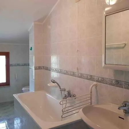 Appartement With Terrace & Free Parking - 3 Minutes From Grado