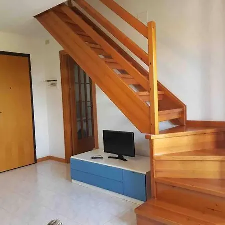 Apartment With Terrace & Free Parking - 3 Minutes From Grado