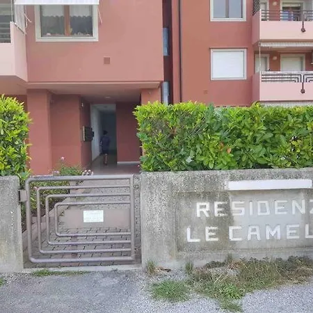 With Terrace & Free Parking - 3 Minutes From * Grado