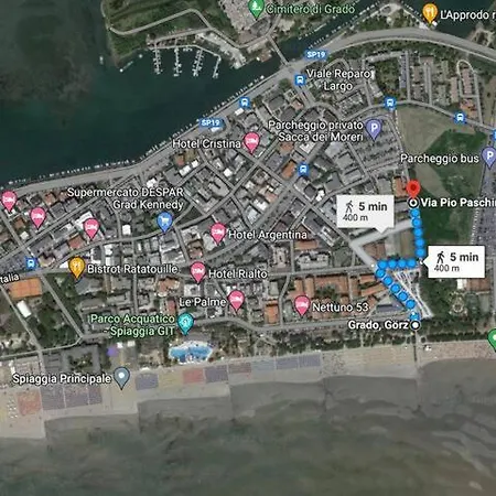Apartment With Terrace & Free Parking - 3 Minutes From *