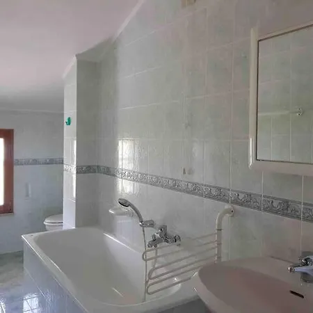 With Terrace & Free Parking - 3 Minutes From