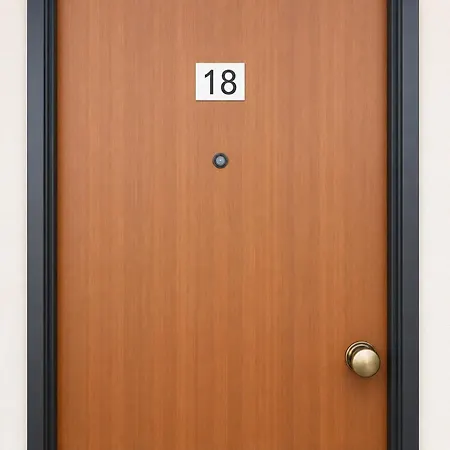 דירה With Terrace & Free Parking - 3 Minutes From